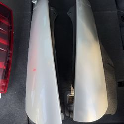 07-14 tahoe / yukon rear pillars