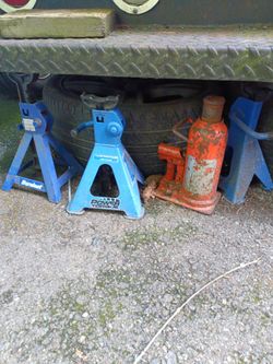 Jack Stands and Bottle Jack Set