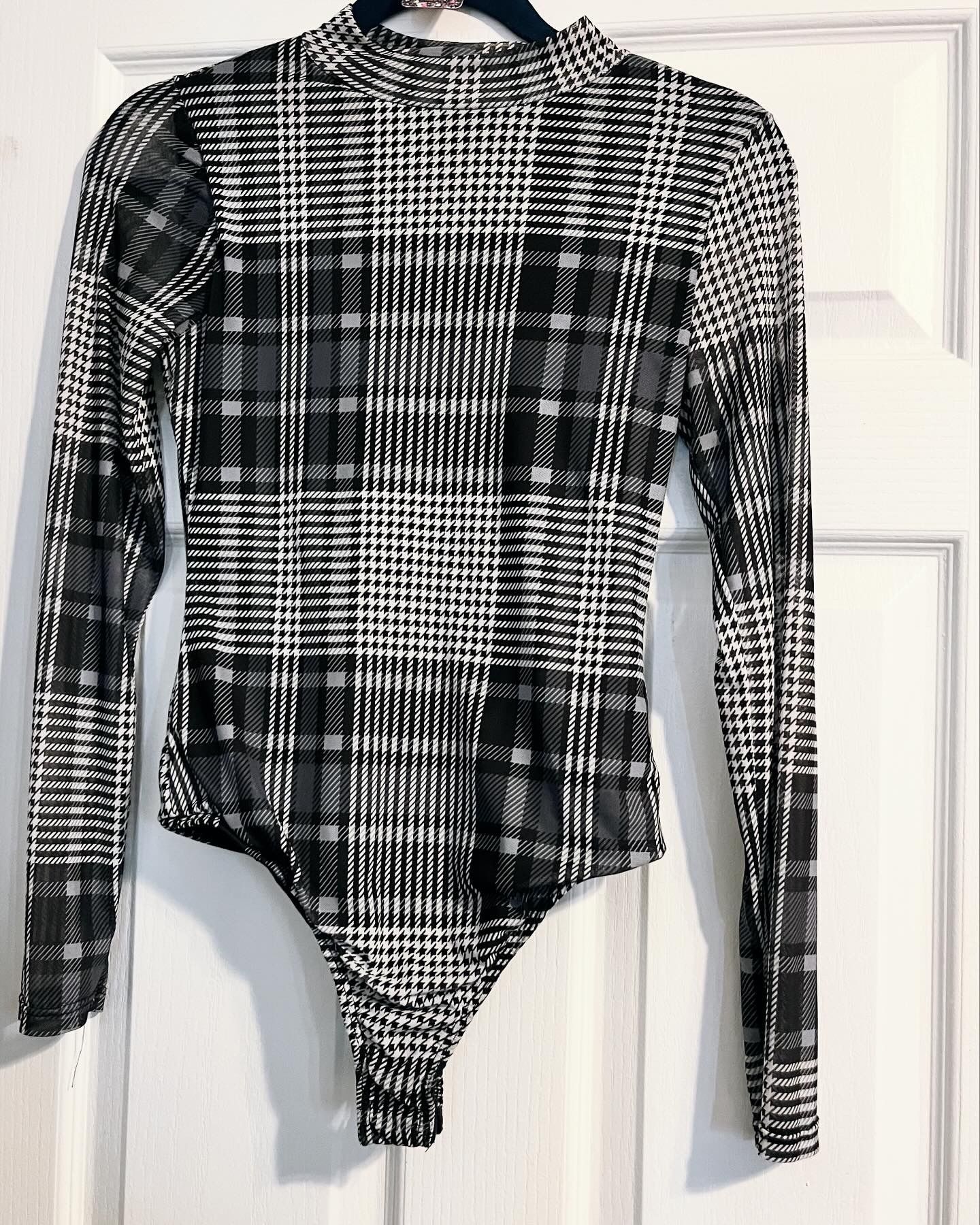 Lady’s Bodysuit Top