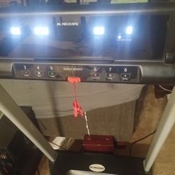 Treadmill 