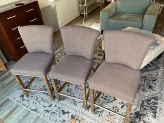 3 Kitchen counter chairs