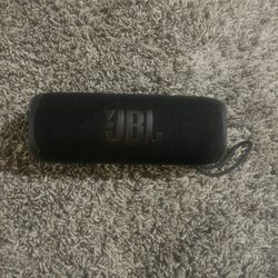 JBL Flip 6 Waterproof Bluetooth Speaker 