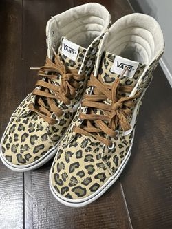 Women’s Leopard high top Vans Shoes