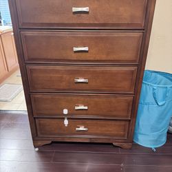 2 Chase Drawers @250 
