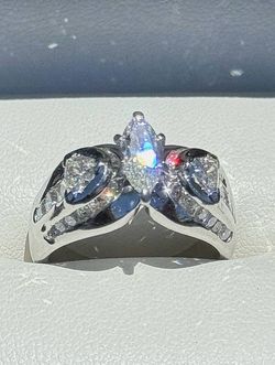18k solid white gold 3.5 CTW Marquis/ trillion/ brilliant cut Diamond lady’s ring size 7