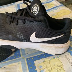 Boys Shoes  Nike Size9