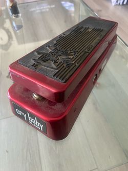 Slash crybaby pedal