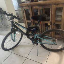 Huffy Bike, Car Hitch, Top Bar & Pump