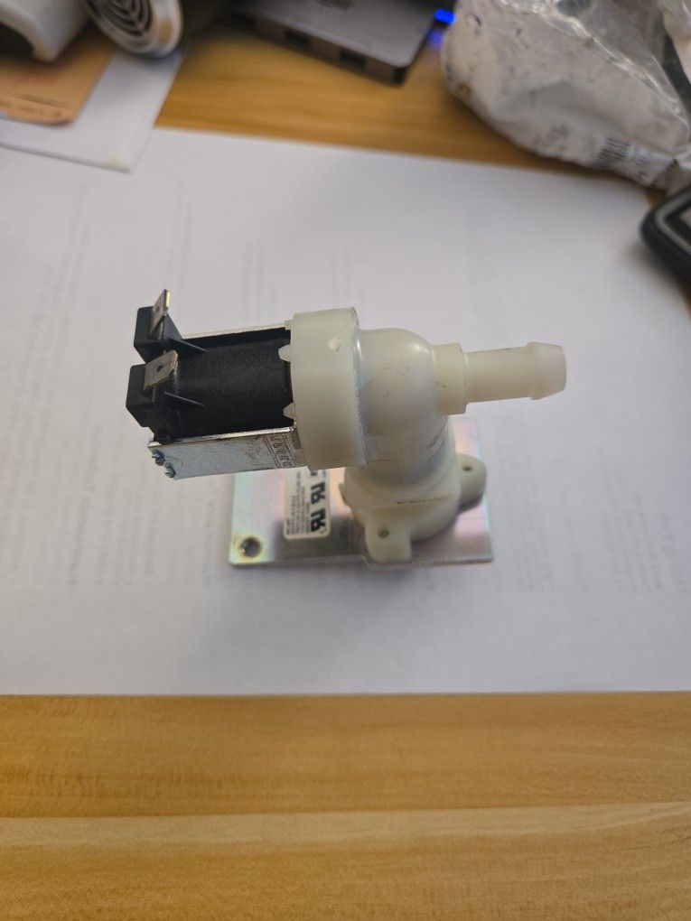Curtis WC-847 INLET VALVE 2 GPM 120V 10W GEN USE BROWN BODY