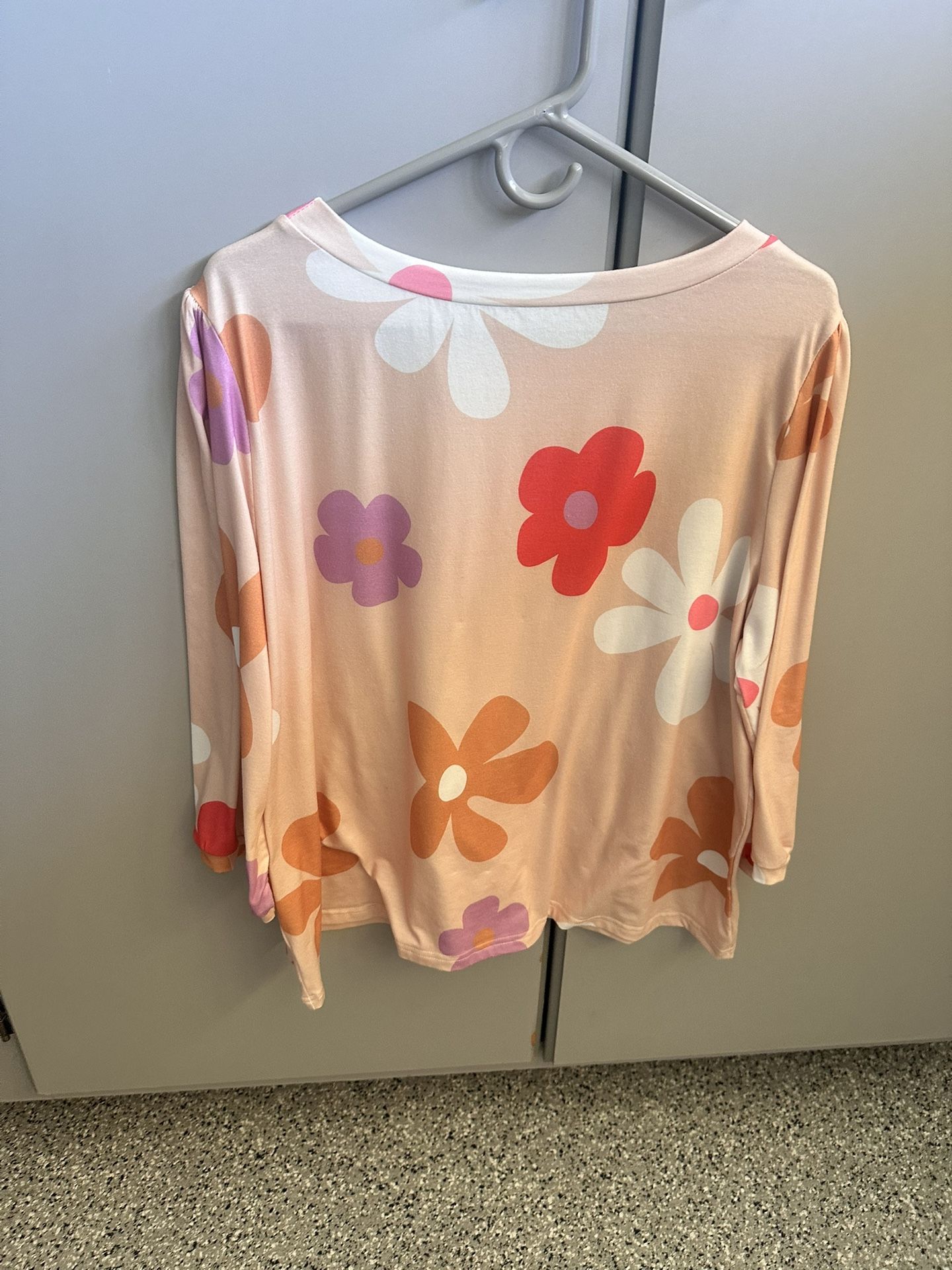 Lg Top