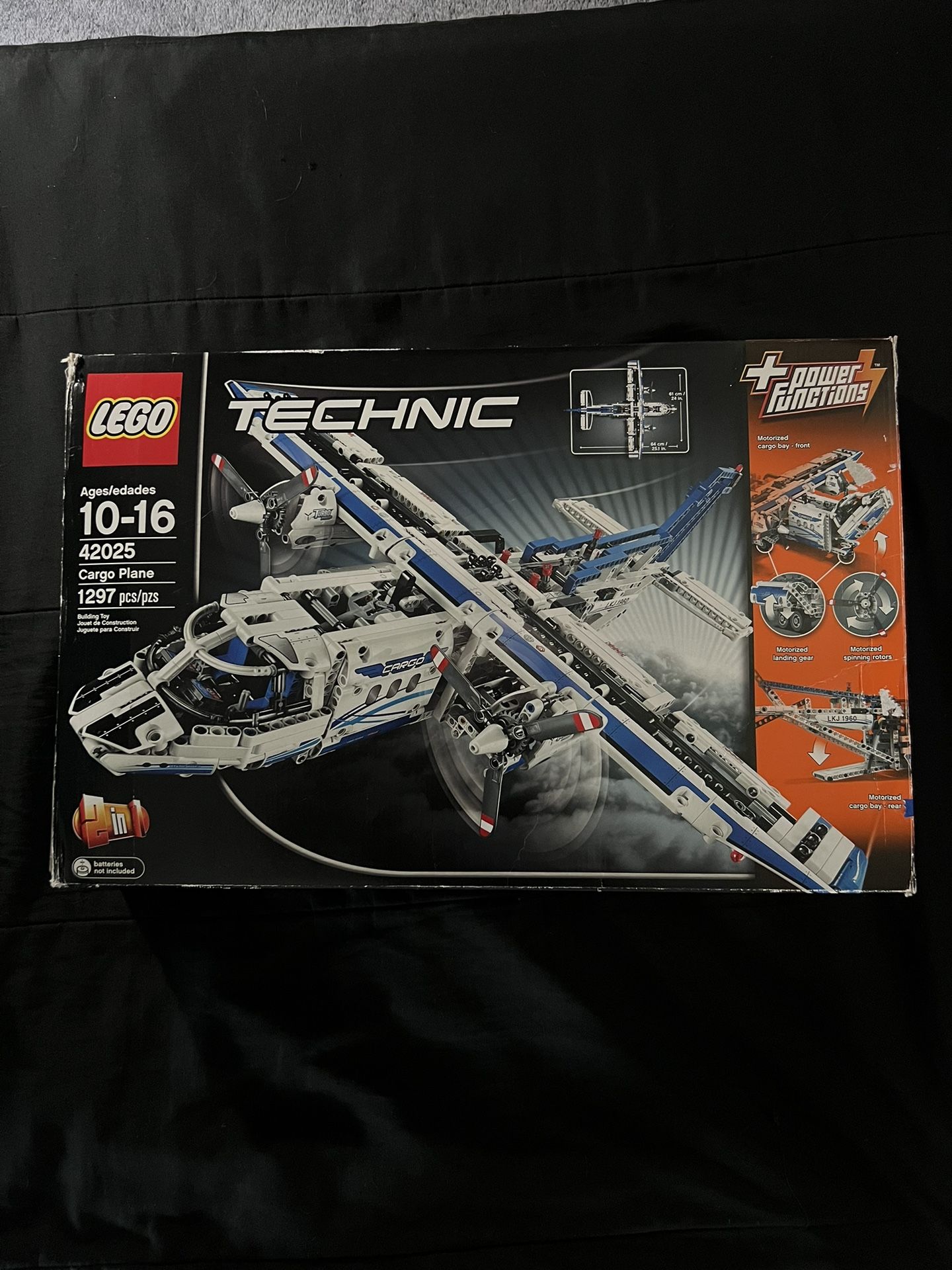 LEGO TECHNIC: Cargo Plane (42025) w/Box, Instructions, Stickers