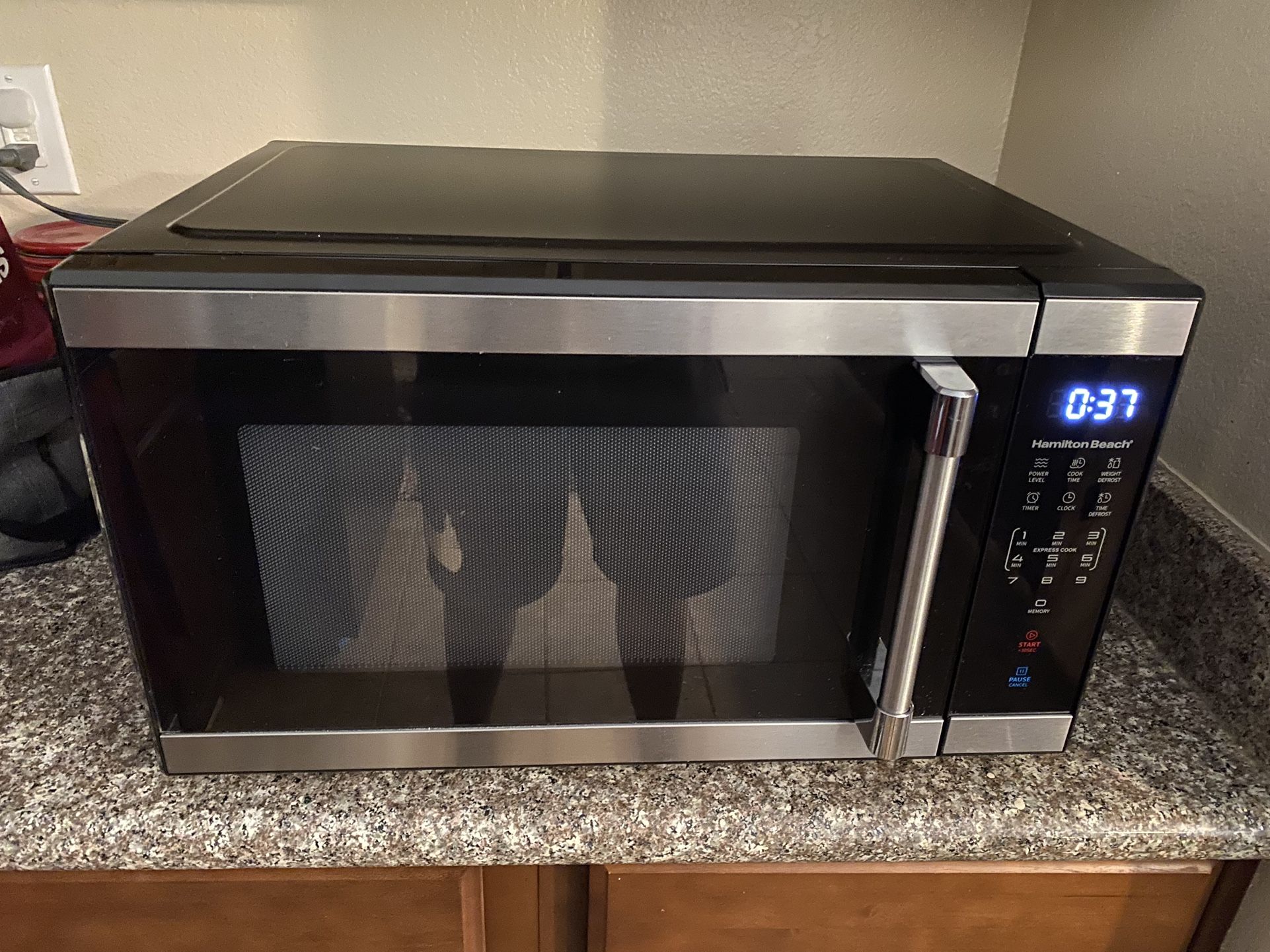 Hamilton Beach  Countertop Microwave 