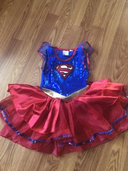 Super girl. Size S perfect por girl 2-3 years old