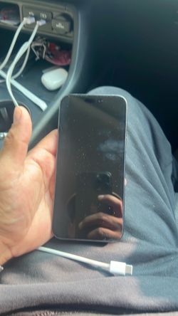 iphone 15 pro max Verizon locked