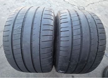 2 USED TIRES MICHELIN PILOT SUPER SPORT 295/35/19