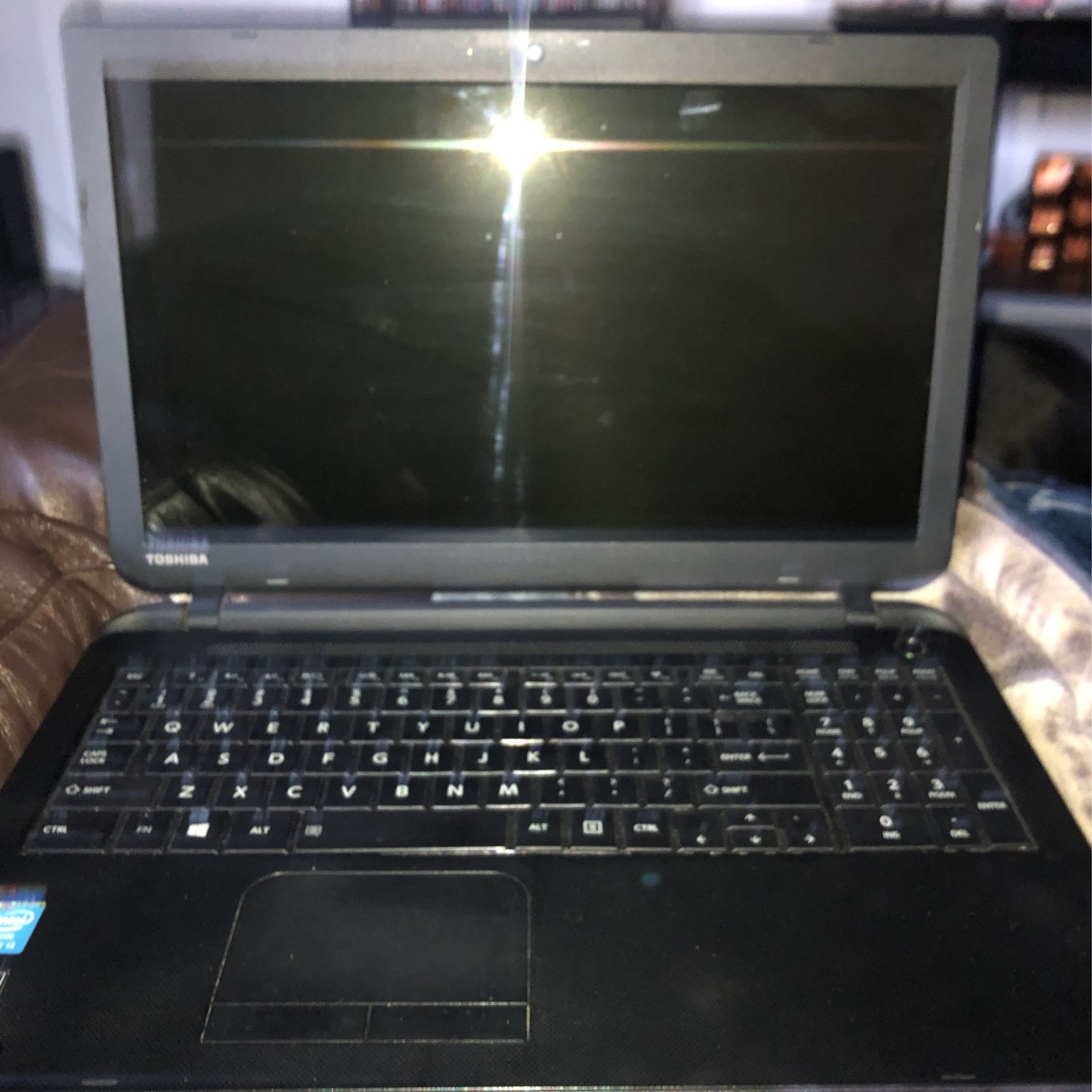 Toshiba Windows8 Computer