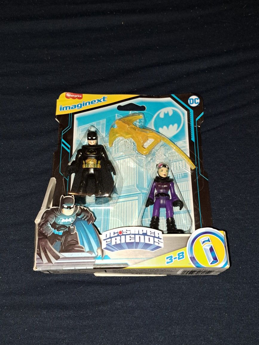 Imaginext DC Super Friends Batman Bundle Batcave Catwoman