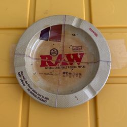 Raw Magnetic Ashtray 