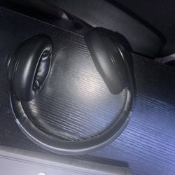 Beats Studio Pro