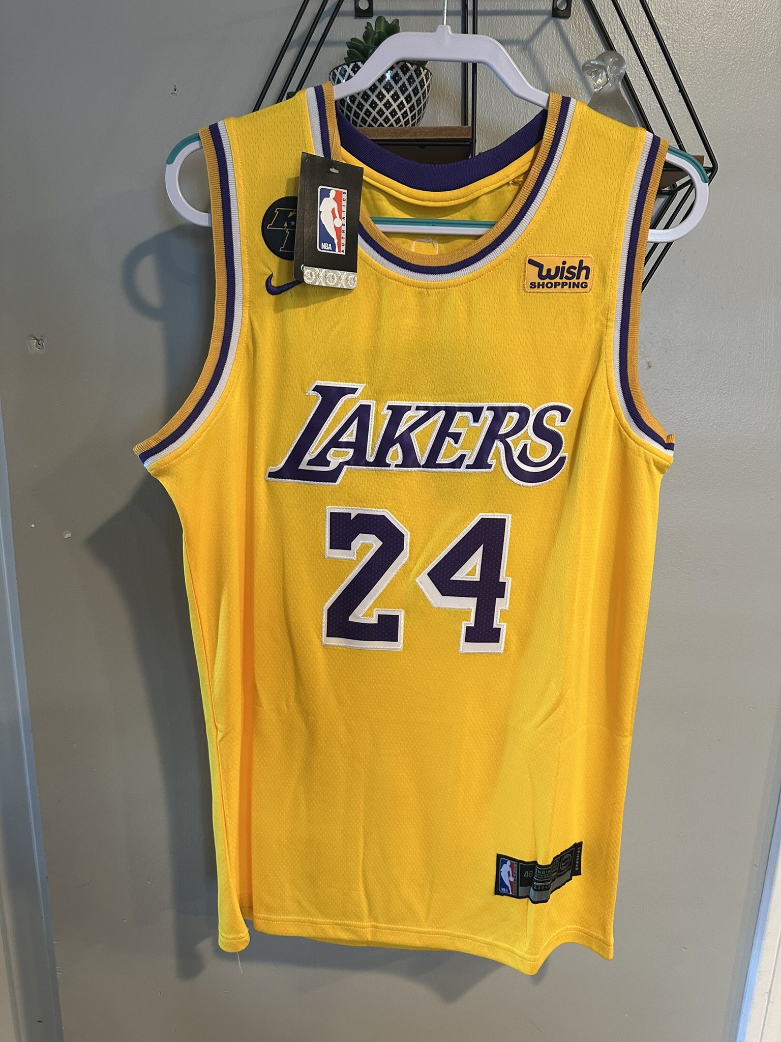 Lakers Jersey (Size L)