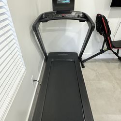 NordicTrack T10 Series treadmill