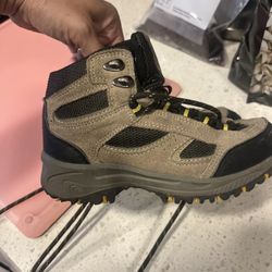 Denali Kids Hiking Boots Size 13c