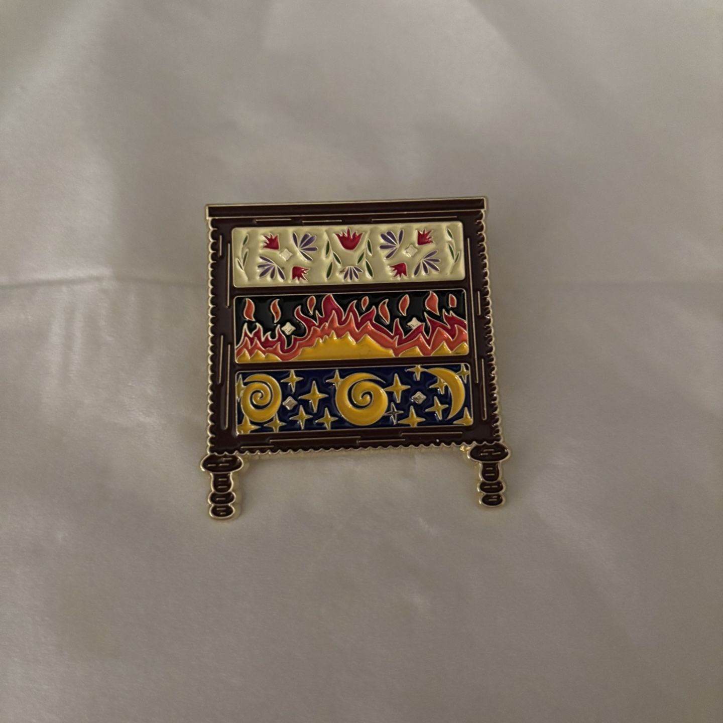 ACOTAR Enamel Pin Feyre's Dresser Three Drawers for Sale in Washington, DC  - OfferUp