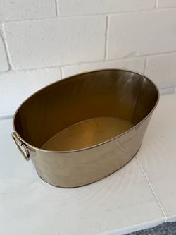 Gold Oval Metal Beverage Tub