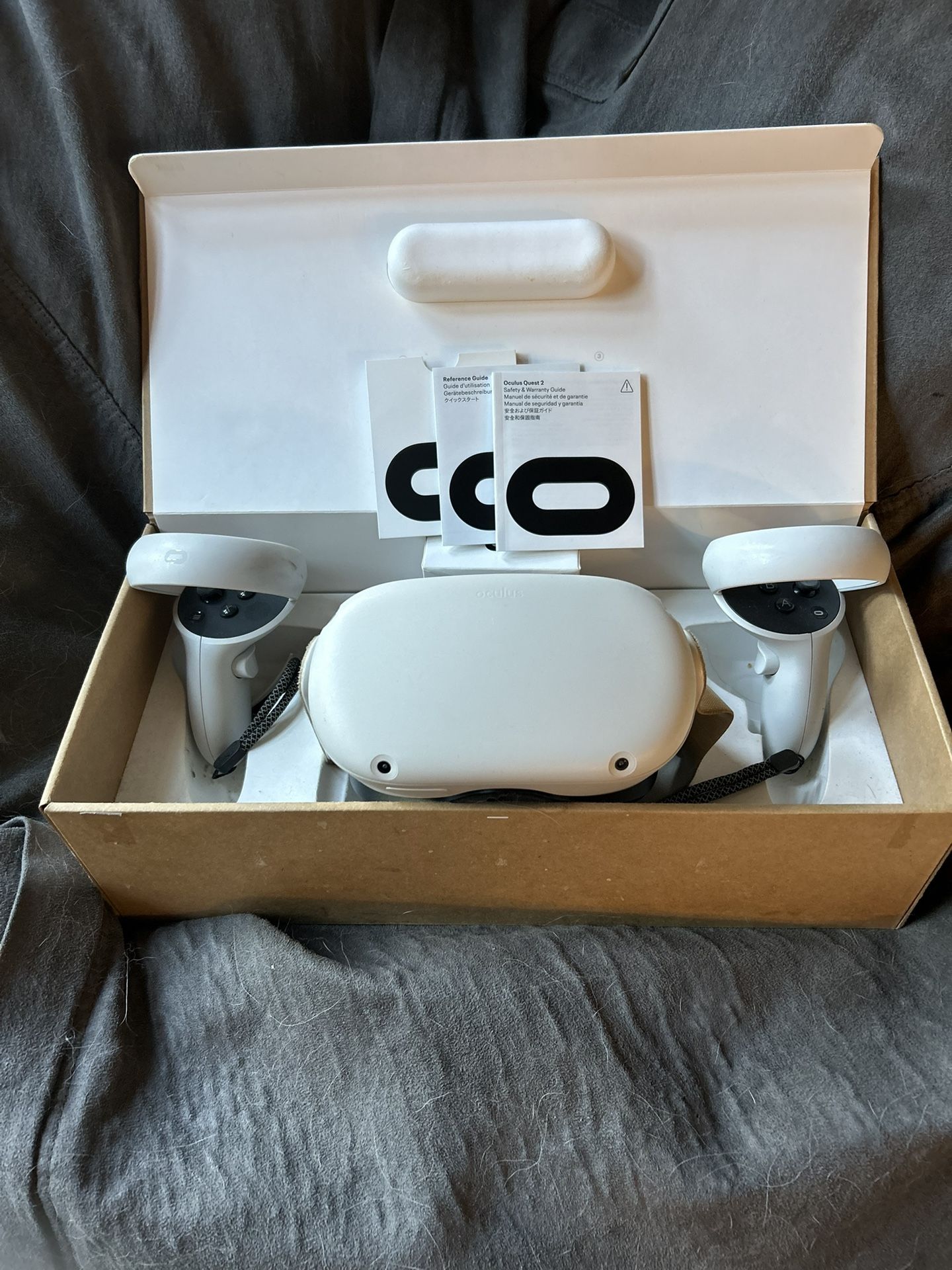 Meta Quest 2 VR