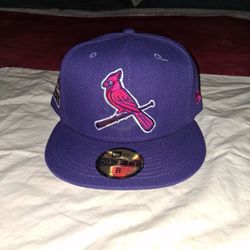 New Era 59/50 Fitted Hat  "St. Louis Cardinals " Size 8 Brand New 