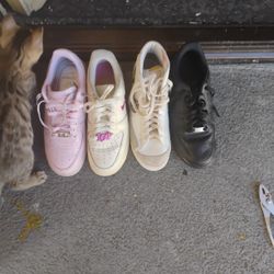 Nikes 