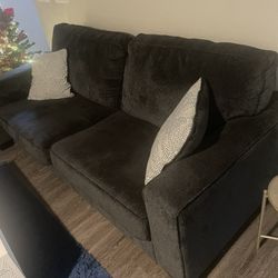 Full Size Sofa. 
