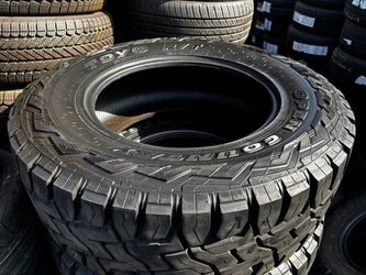 Toyo Open Country R/T Tire. Used tires. 37125020