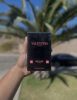 Valentino Born In Roma Intense 