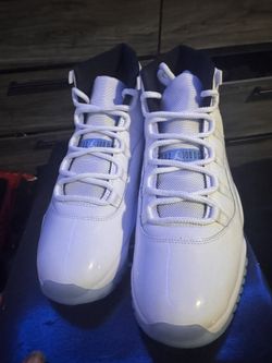 jordan 11 legend blue (new) and jordan 4 white thunder (used)