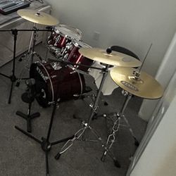 TAMA Drum Set 