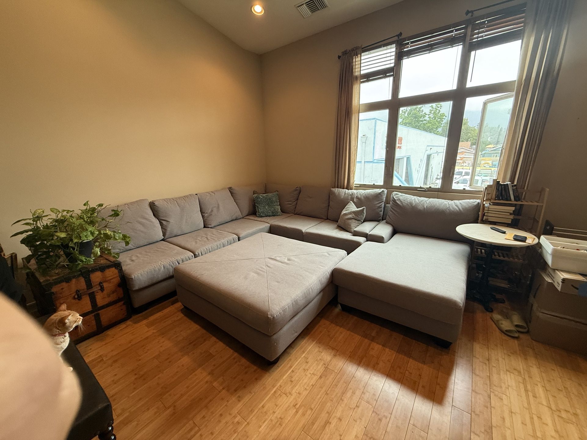 Large Sectional Sofa with Chaise Lounge And Large Ottoman