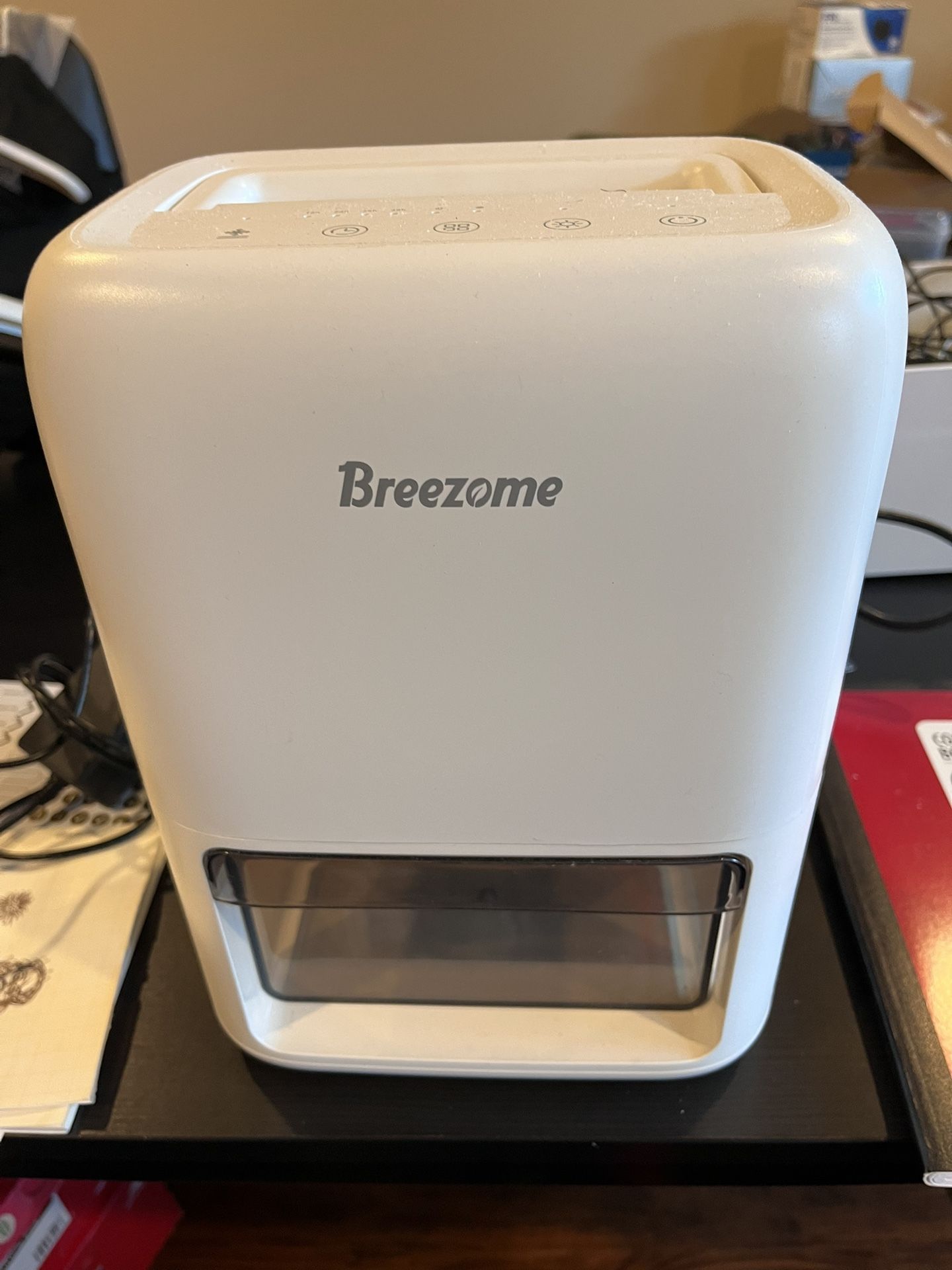 Breezome 60oz Dehumidifier