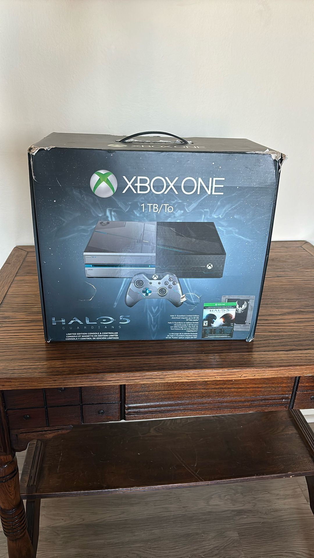 XBOX ONE 1TB Halo 5 Limited Edition Console
