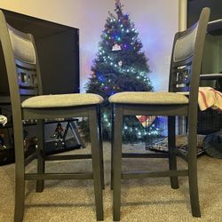 Dinning Table W/ 4 Chair Set