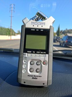 HANDY RECORDER  H4N