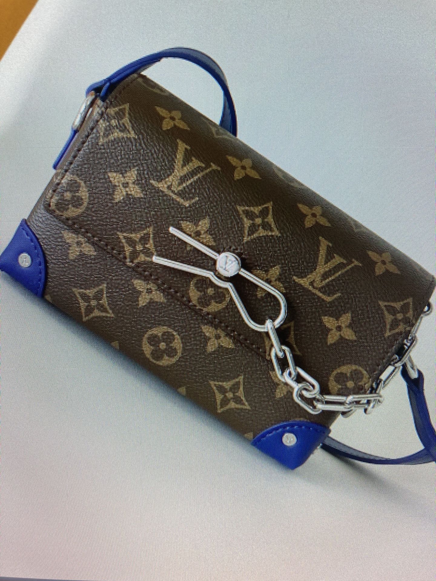 Ladies' casual crossbody handbag