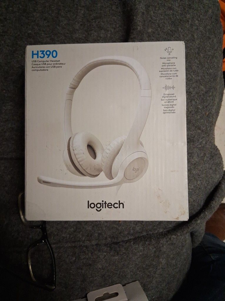 Logitech H390 Headset W/ Mic