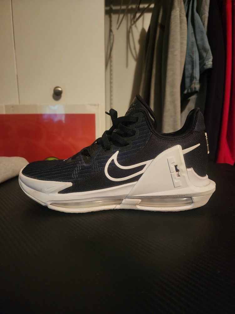 LeBrons Witness