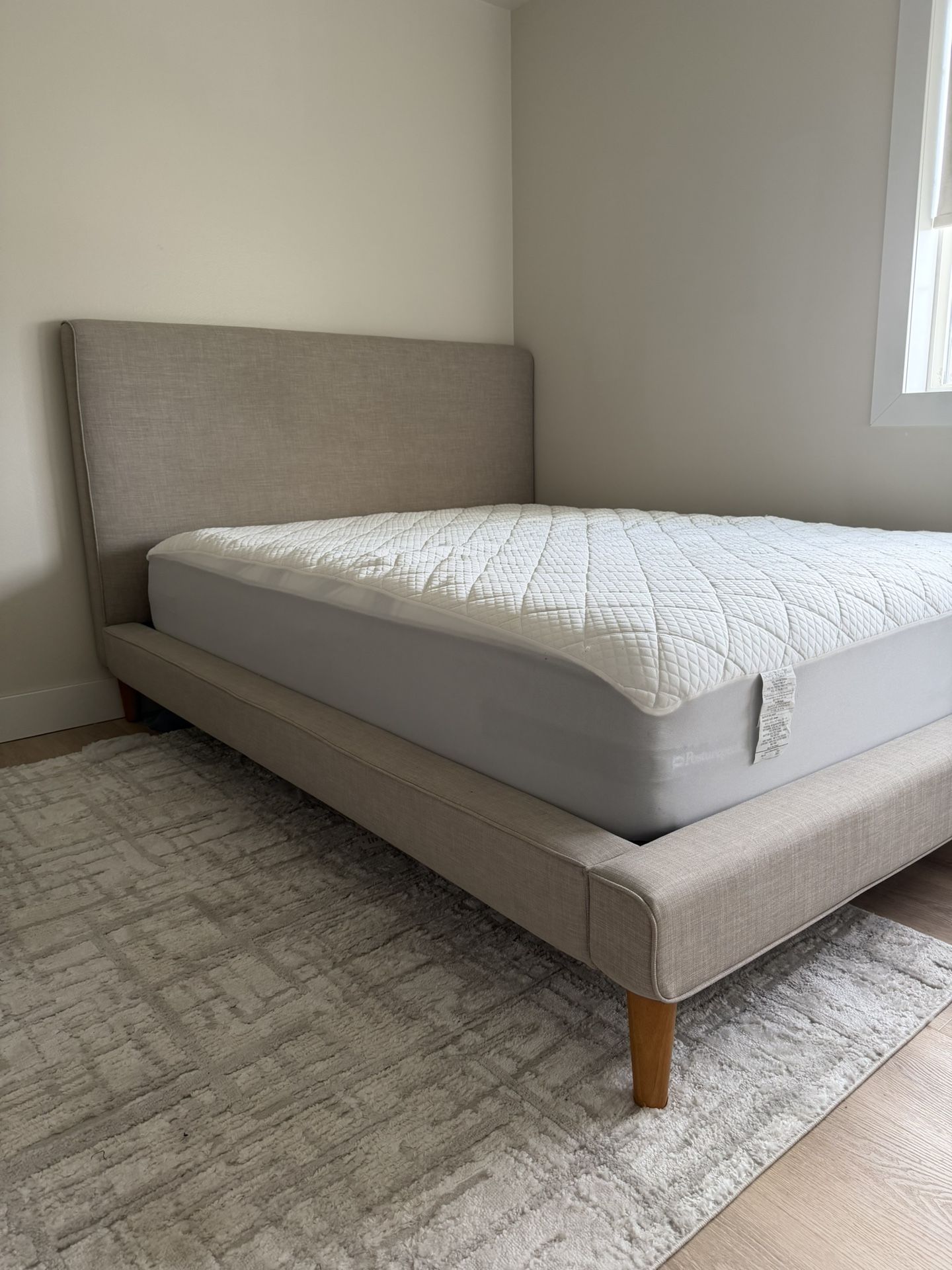 Upholstered Bed Frame Queen