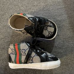 Gucci Baby shoes