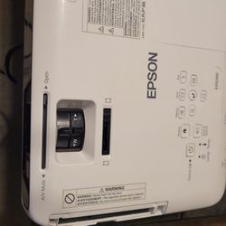 Epson EX 5240 Projector