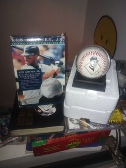 Ken Griffy Jr. Collectors Signed Baseball