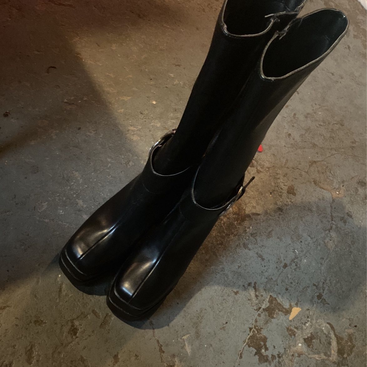 Size 9 1/2 Black Boot Heels For Women 