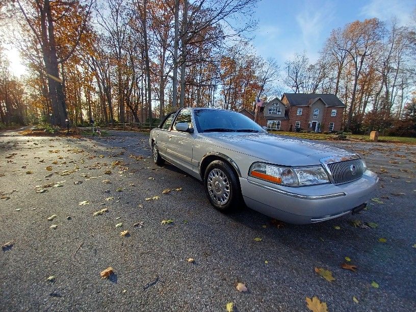 2003 GRAND MARQUIS